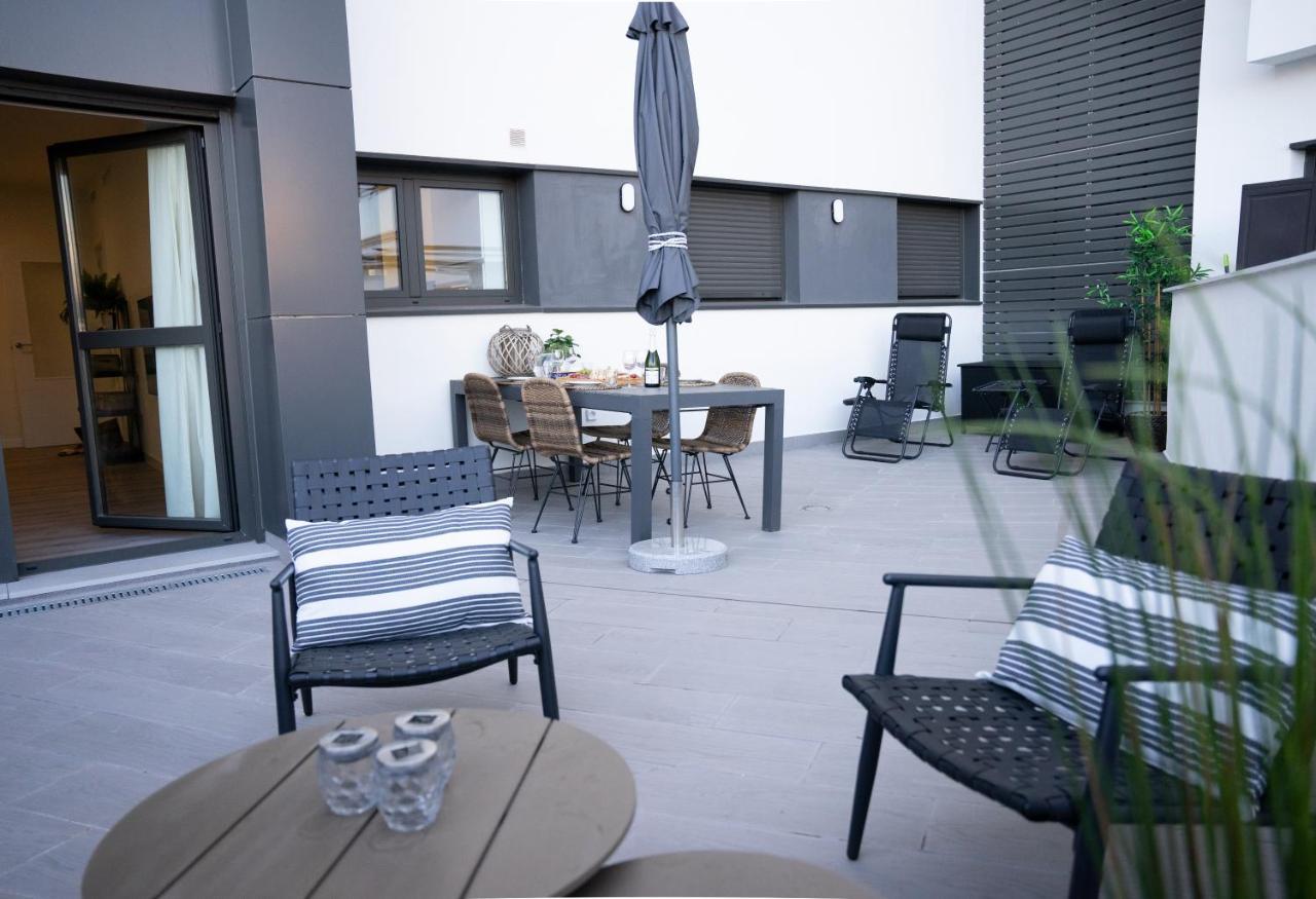 Central Premium Pool Terrace New Malaga Exterior photo